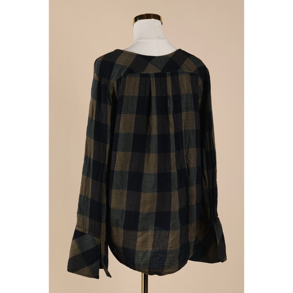Cloth & Stone Navy and Olive Plaid Blouse - Picture 3 of 4